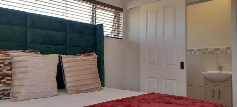 3 Bedroom Property for Sale in Buhrein Western Cape